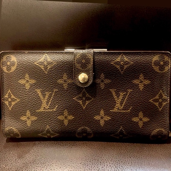 LOUIS VUITTON Monogram Kisslock Bifold Full Length Wallet Clutch - Picture 5 of 17